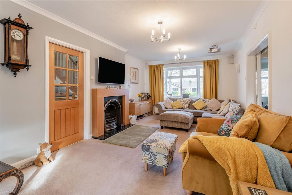 Property photo 2 of 49 8667453-Interior29.Jpg