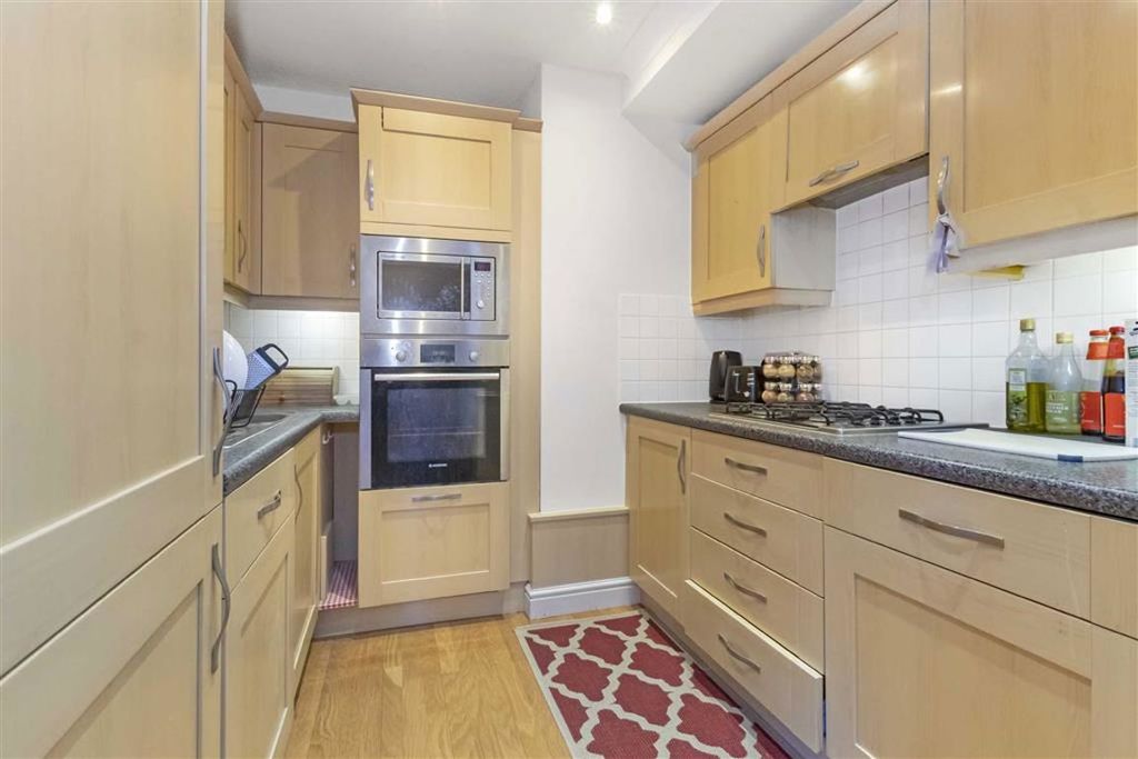 Property photo 3 of 5