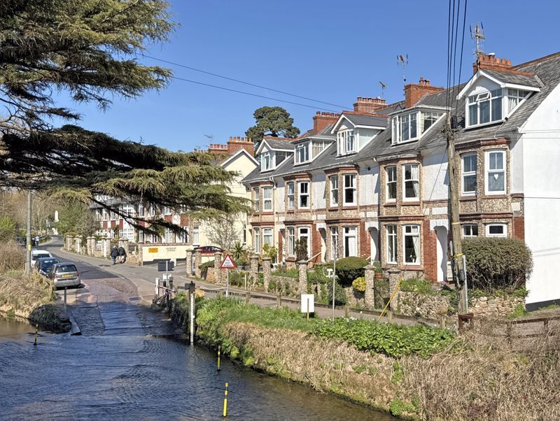 Property photo 1 of 28 Photo 13