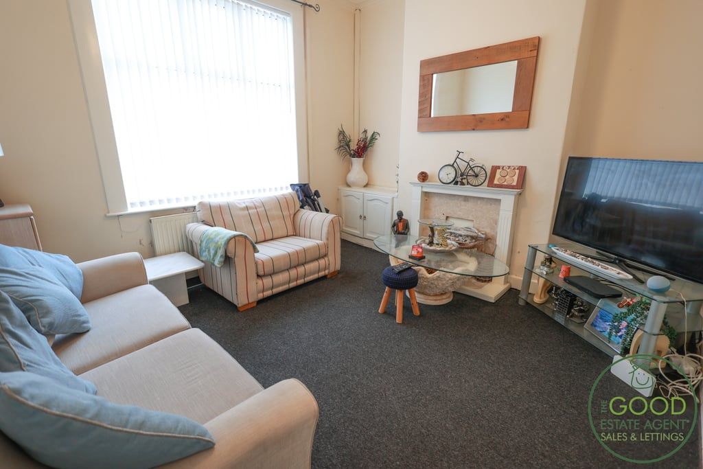 Property photo 2 of 15