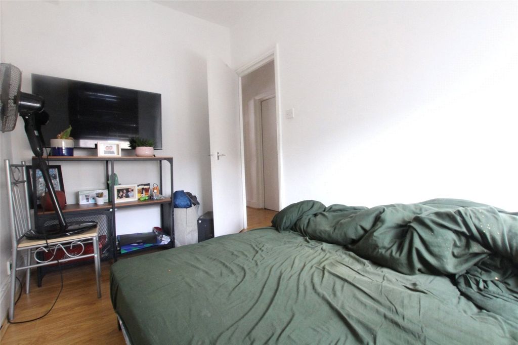 Property photo 3 of 6 Picture No. 07