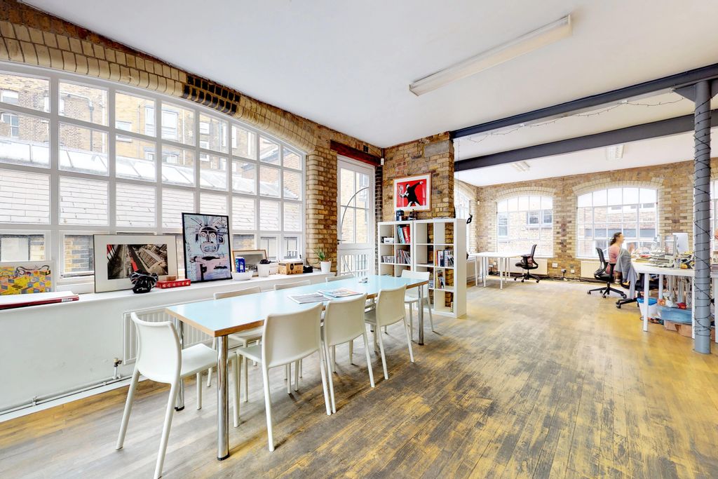 Property photo 3 of 13 3.Jpg