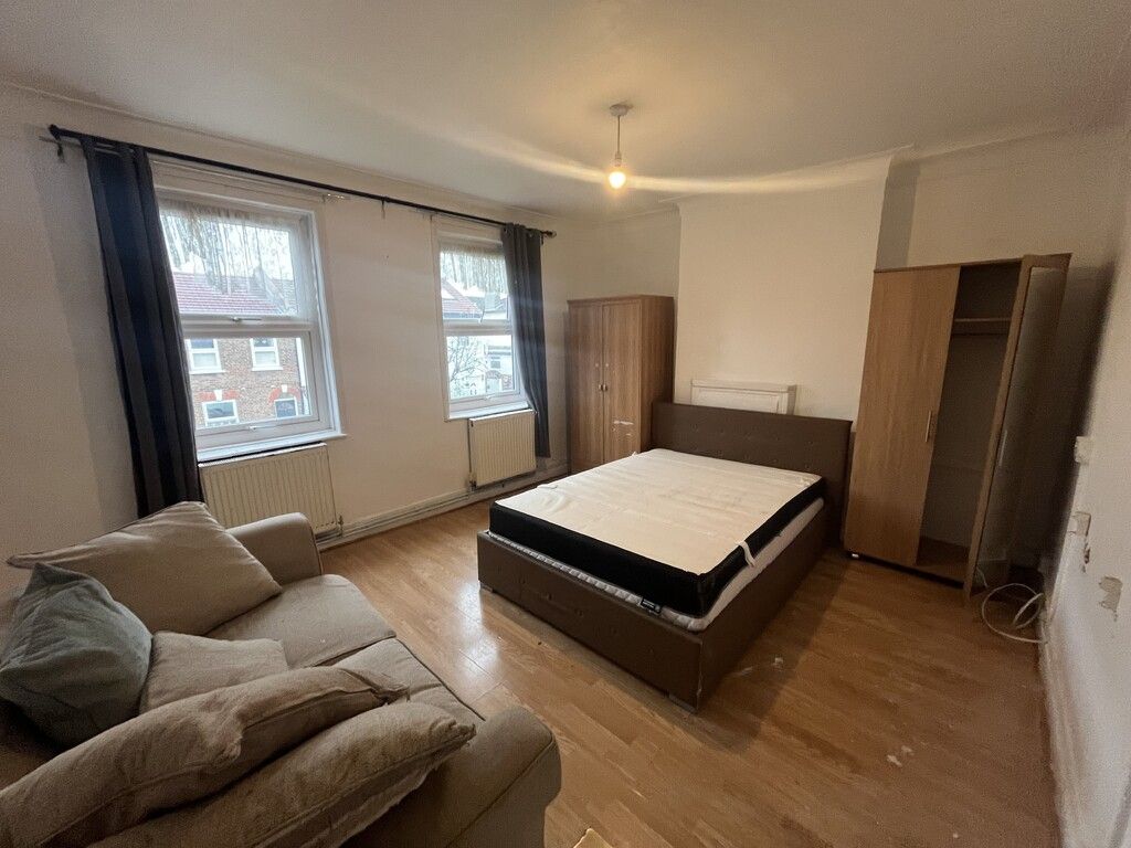 Property photo 2 of 8 Img_5768.Jpg