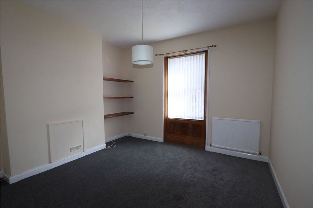 Property photo 3 of 9 Picture No. 04