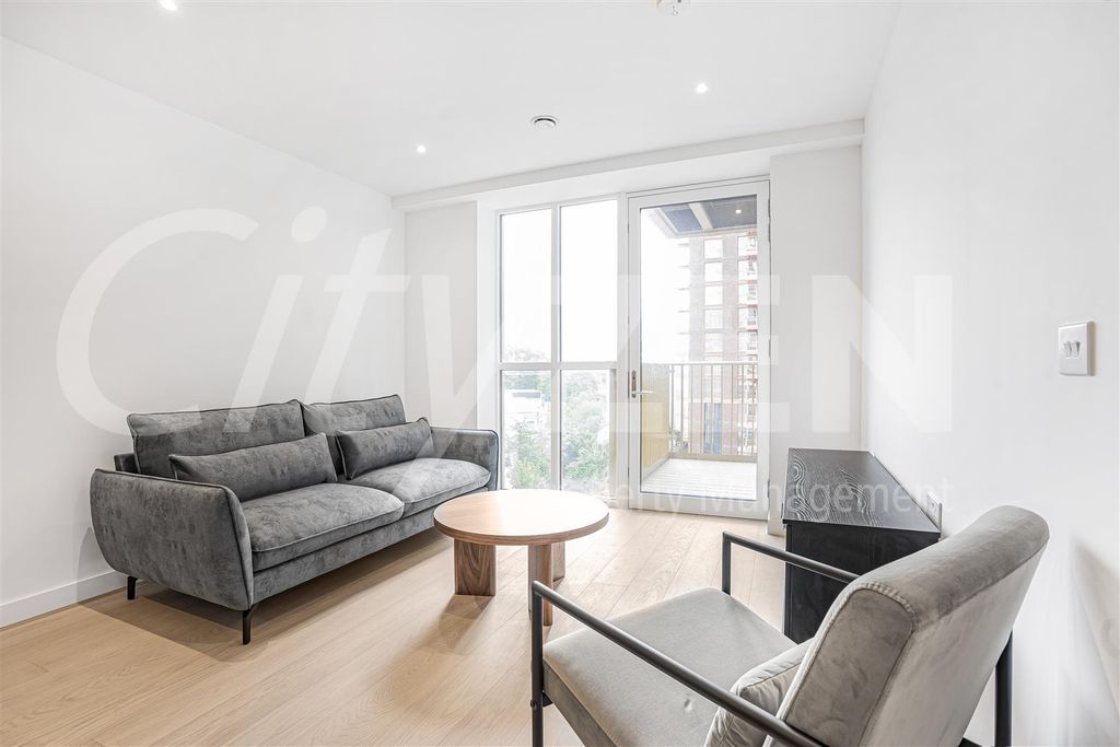 Property photo 1 of 34