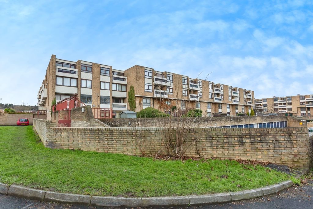 Property photo 1 of 18 Pbox-Img.Jpg