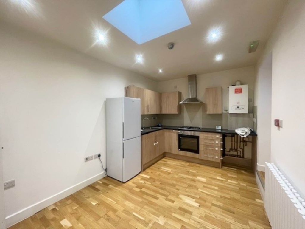 Property photo 1 of 3