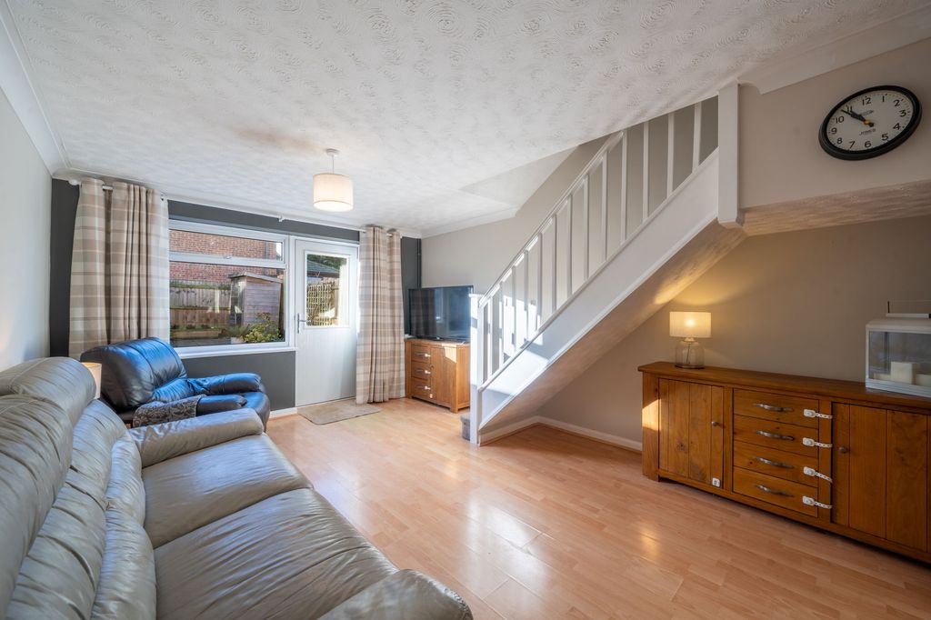 Property photo 3 of 17