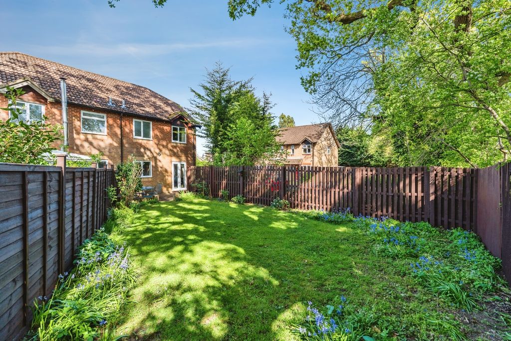 Property photo 2 of 27 Pbox-Img.Jpg