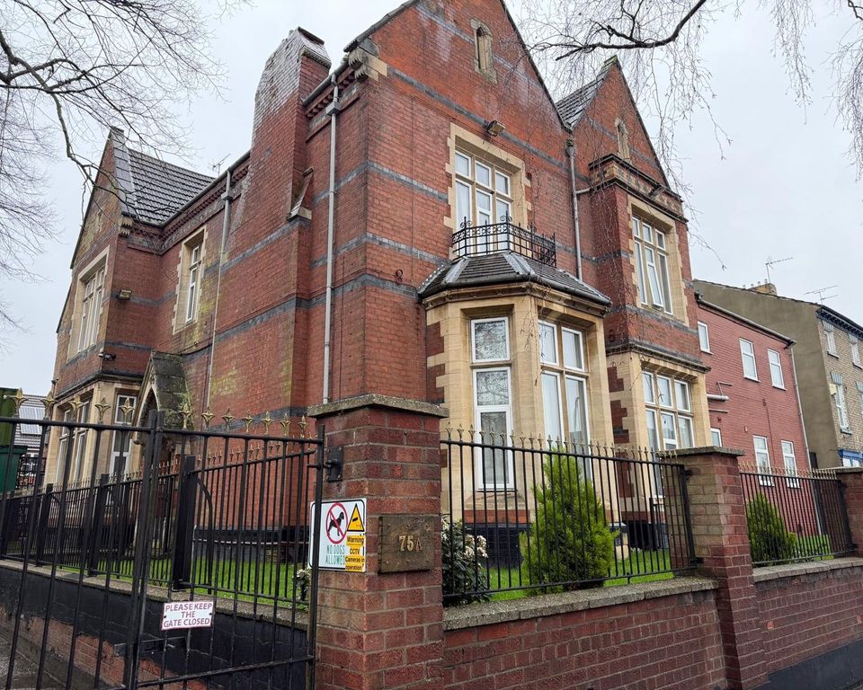 Property photo 1 of 10