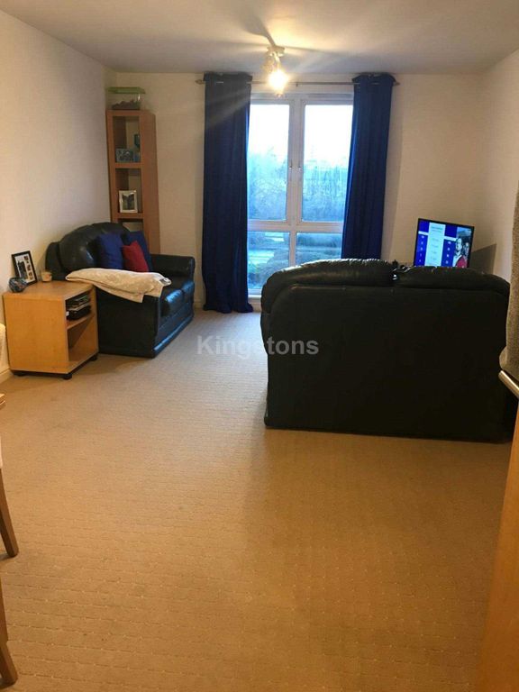 Property photo 3 of 12