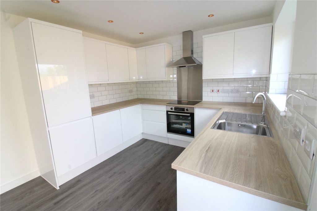 Additional image 3 of 2 bed semi-detached house for saleFloorsburn Crescent, Johnstone, Renfrewshire PA5
