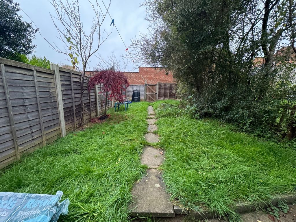 Additional image 4 of 12 bed end terrace house for saleTurners Road North, Luton LU2