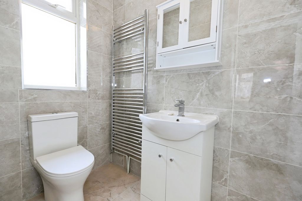 Property photo 3 of 18 Pbox-Img.Jpg