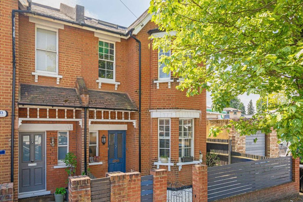 Property photo 1 of 7