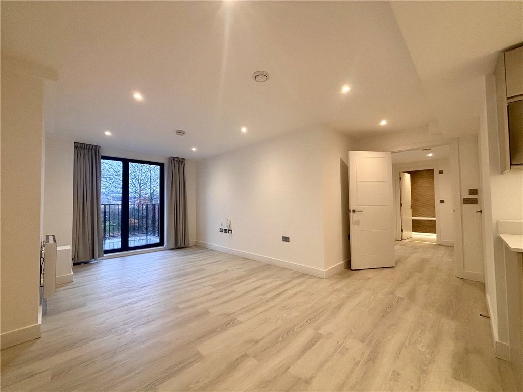 Property photo 3 of 31 Picture No. 20