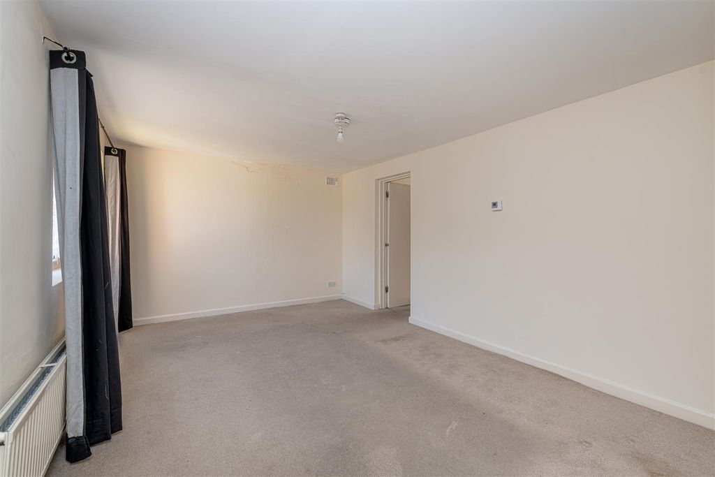 Property photo 2 of 9 Reception Room