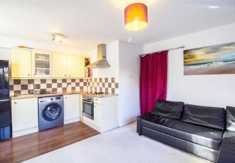 Property photo 2 of 9 Image