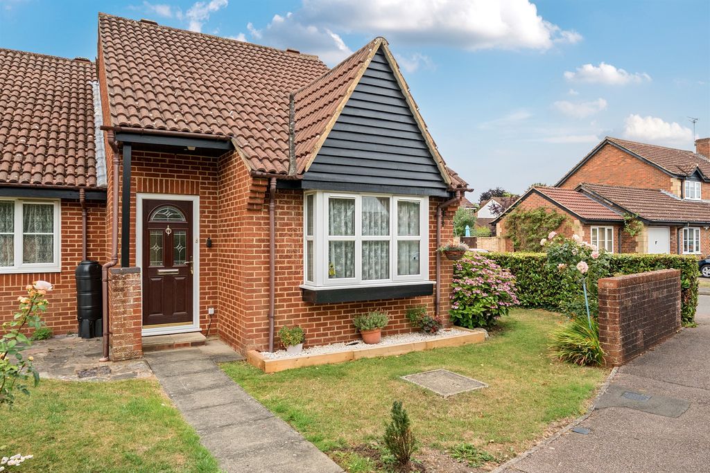 Property photo 1 of 11
