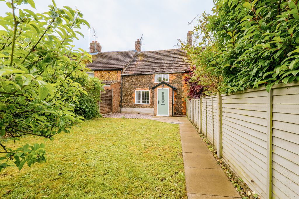 Property photo 1 of 22 4061261