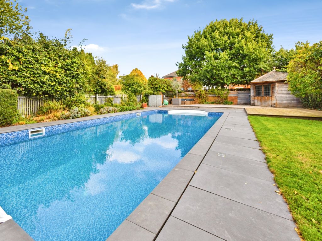 Property photo 3 of 42 Swimming Pool