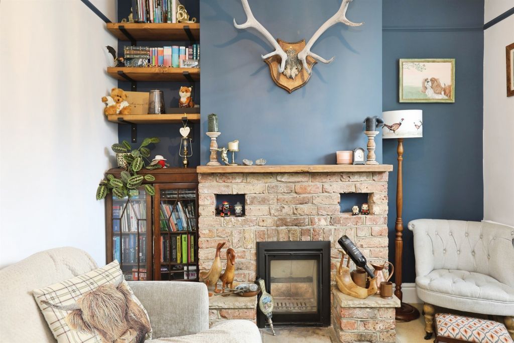 Property photo 3 of 15