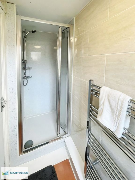 Property photo 3 of 8 80Ece8F6-Img_587_7_Large