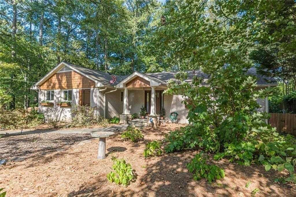 Property photo 1 of 31