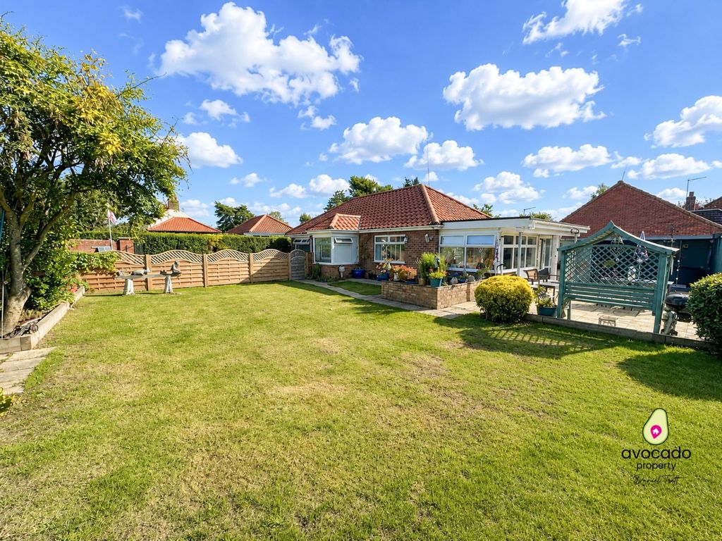 Property photo 1 of 20 5477640
