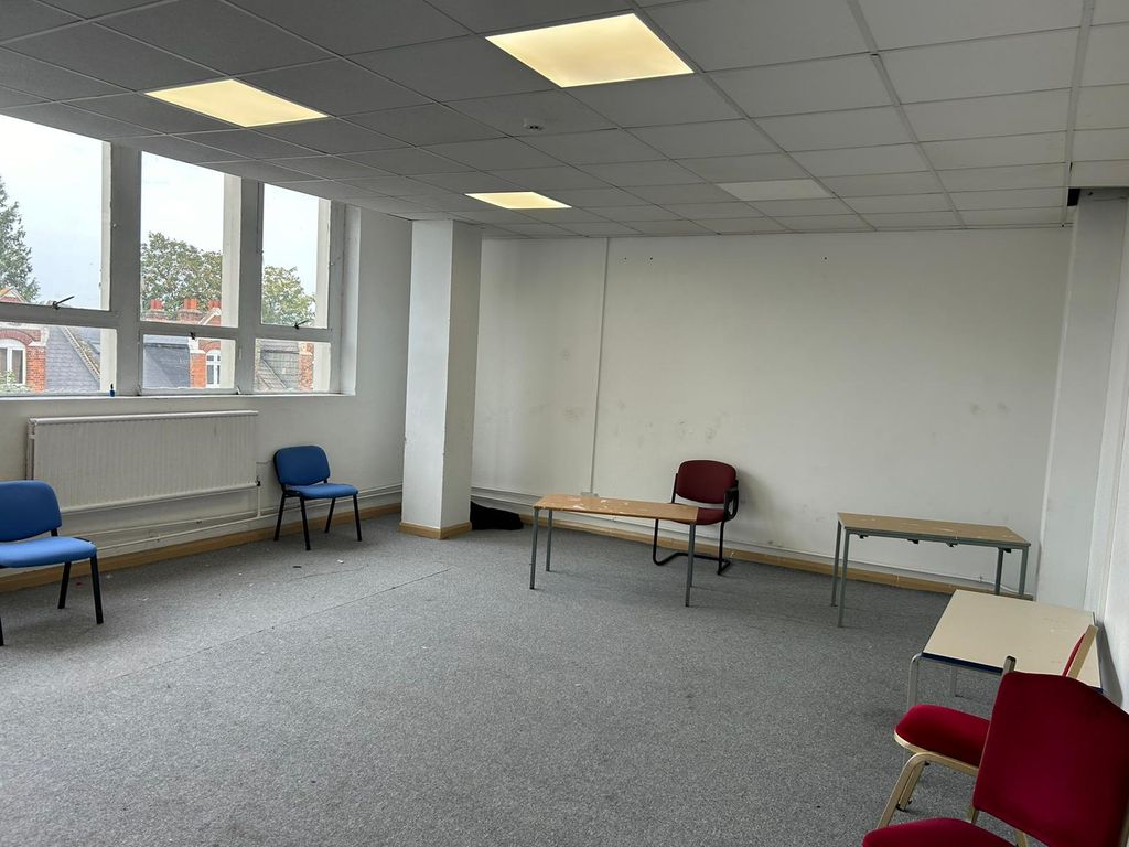 Property photo 1 of 6 Capho Z4C-1