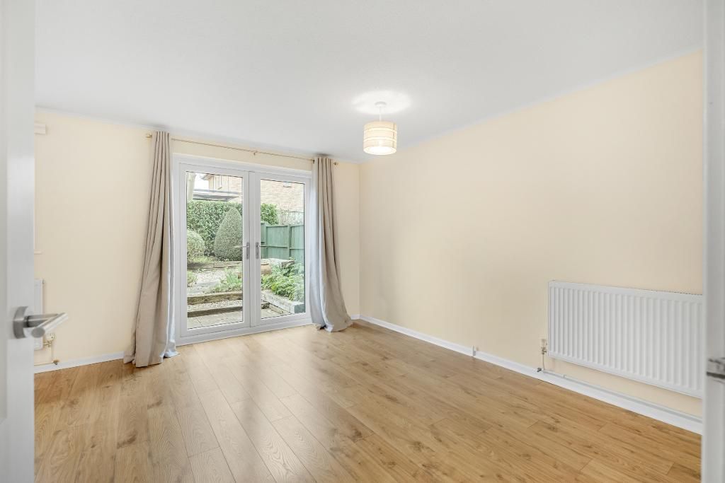 Property photo 2 of 16 Photo 2