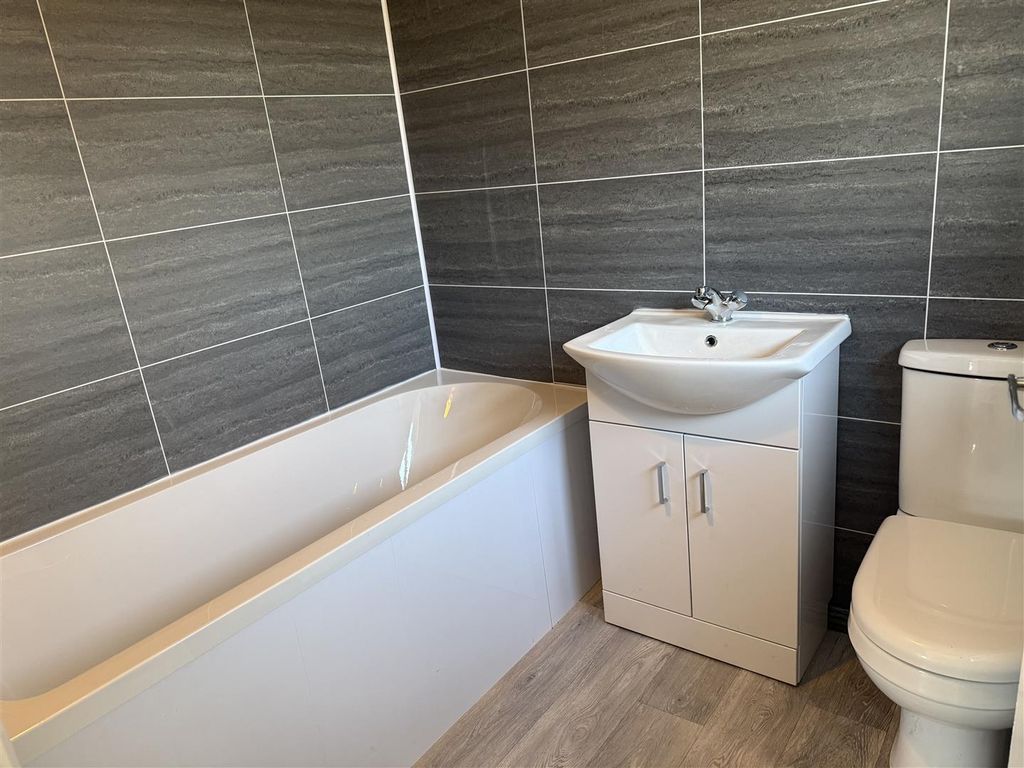 Property photo 3 of 12 Img_8476.Jpeg