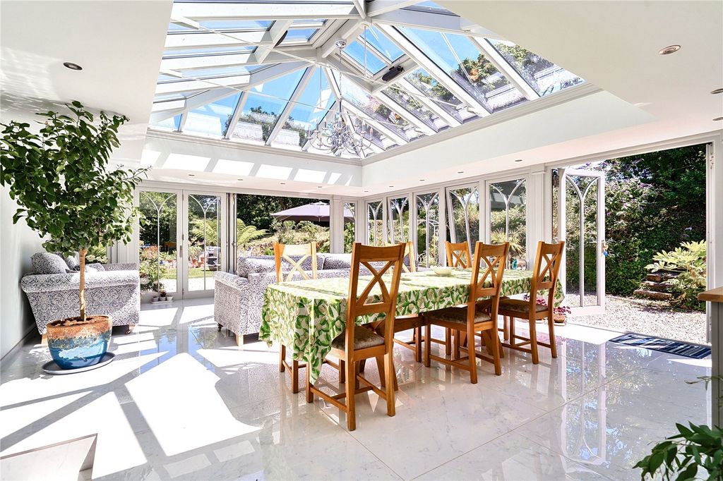 Property photo 2 of 16 Picture No. 04