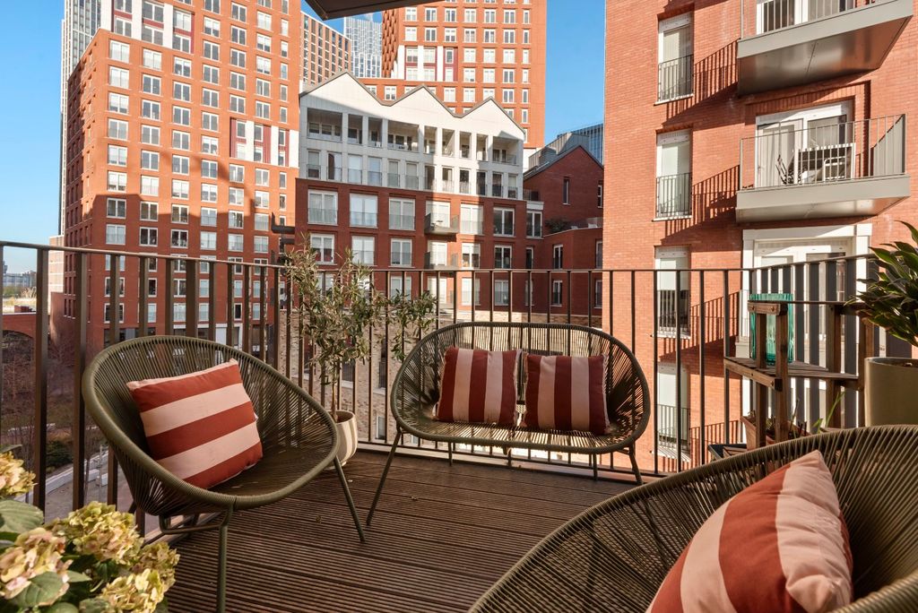 Property photo 3 of 29