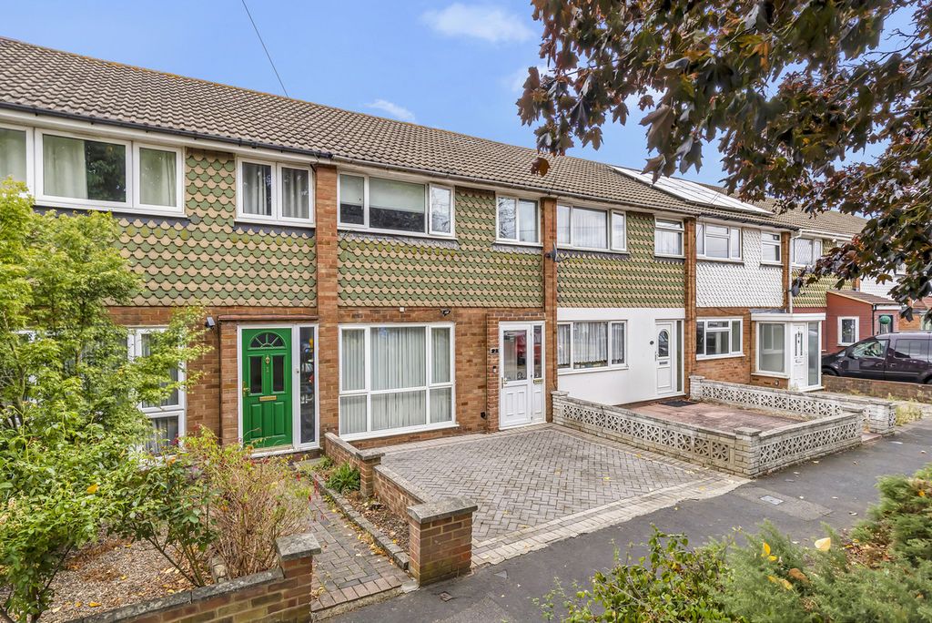 Property photo 1 of 17