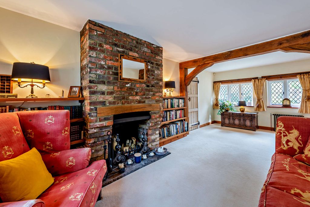Property photo 3 of 24 Drawing Room
