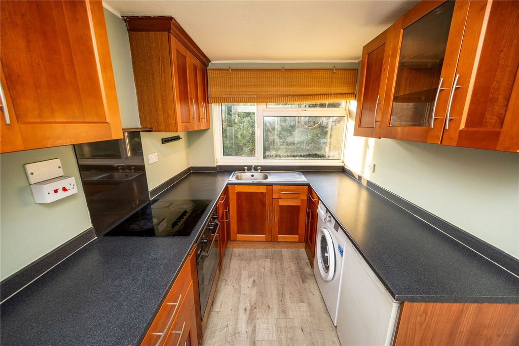 Property photo 2 of 11 Picture No. 04