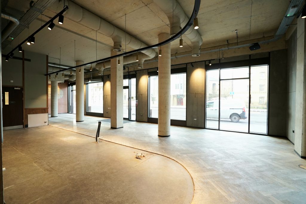 Property photo 2 of 5