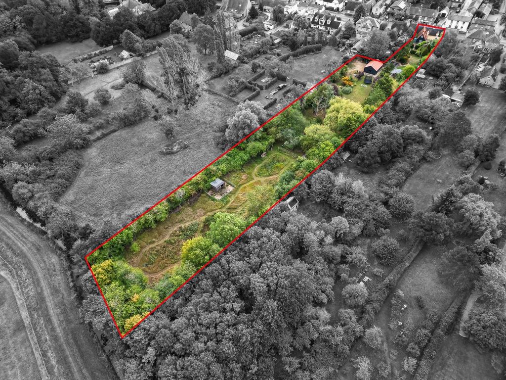 Property photo 2 of 46 Drone (3) (1).Jpg