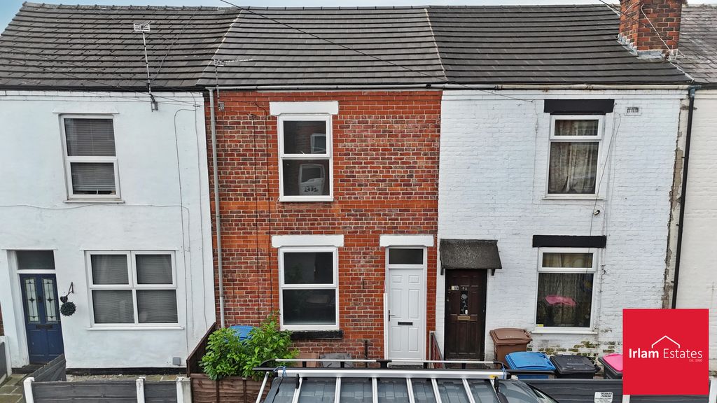 Property photo 1 of 12
