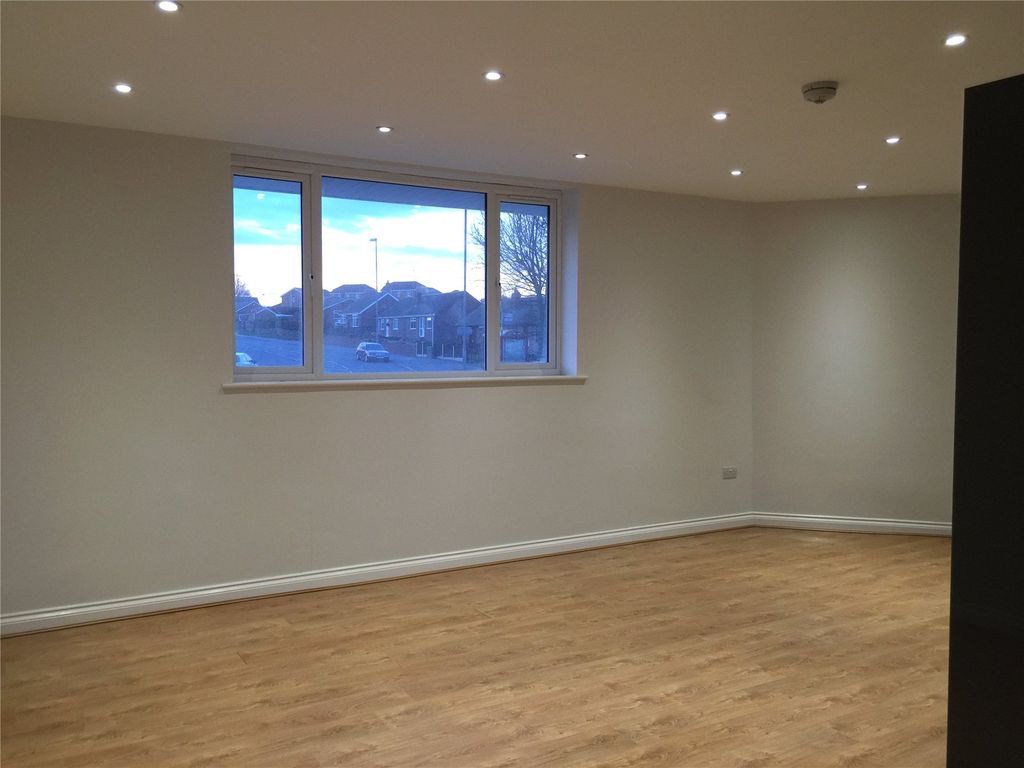 Property photo 2 of 9 Picture No. 05