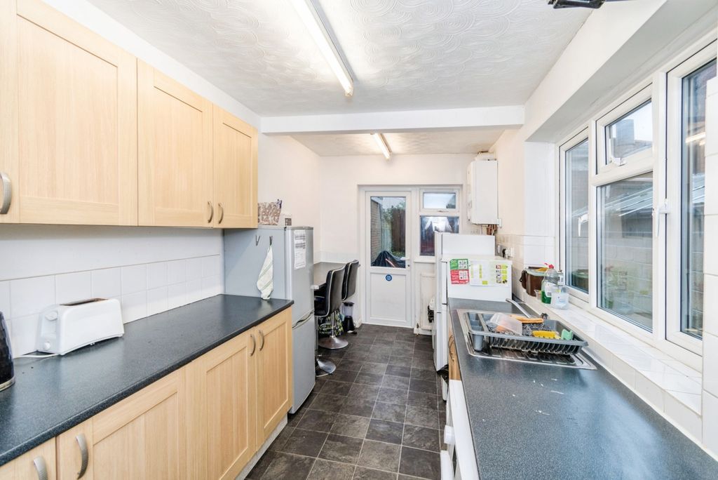 Property photo 2 of 13 Pbox-Img.Jpg