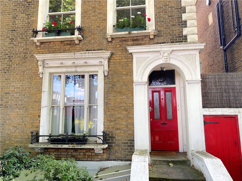 Property photo 1 of 7 External
