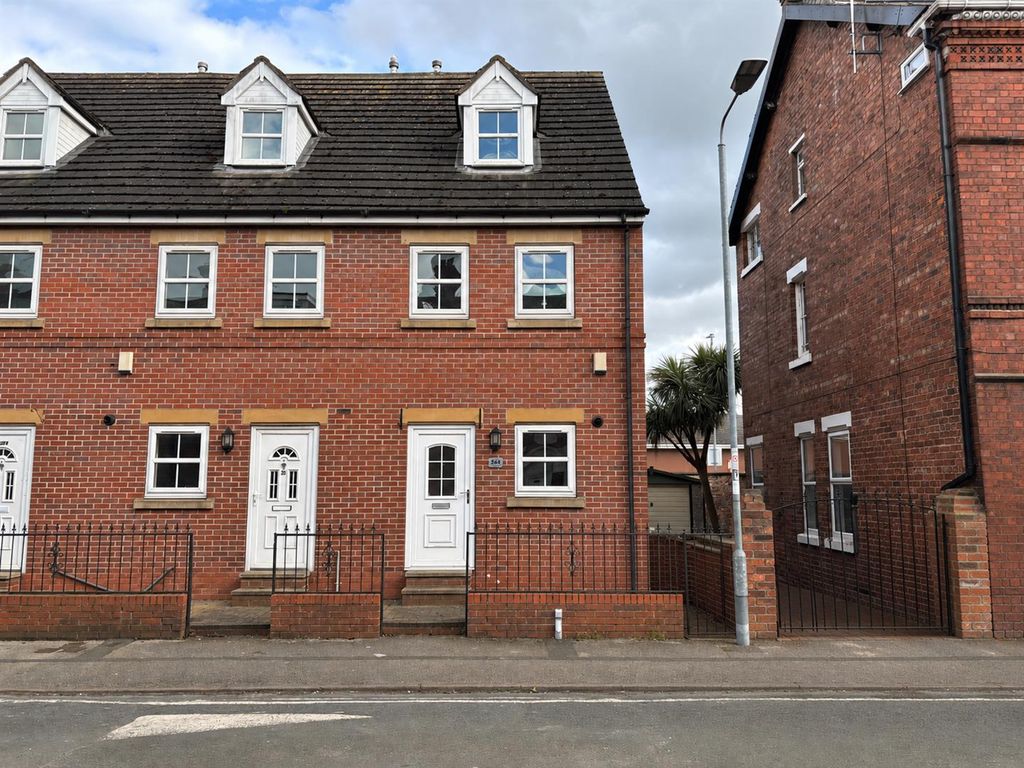 Property photo 1 of 11 1