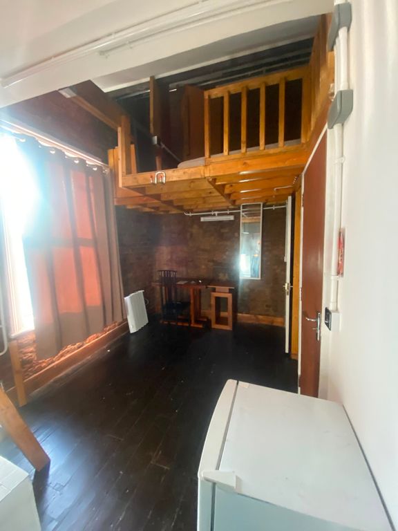 Property photo 2 of 5