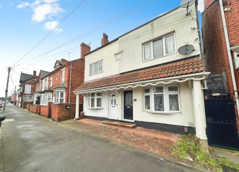 Property photo 2 of 13 Front