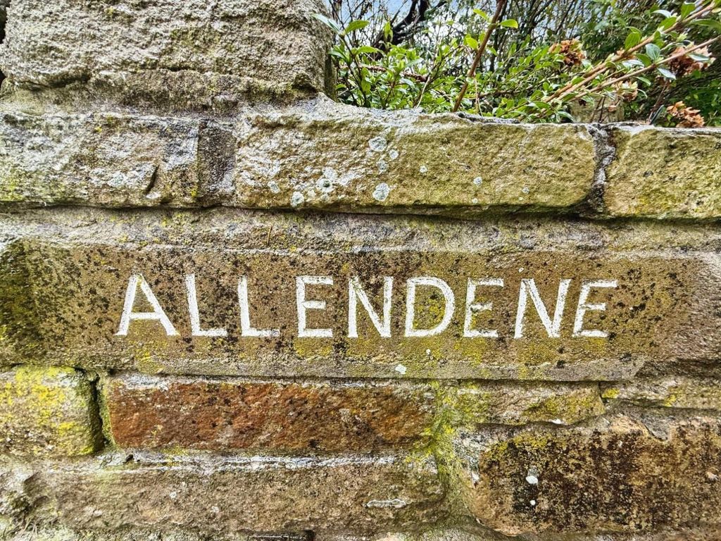 Property photo 2 of 47 Allendene