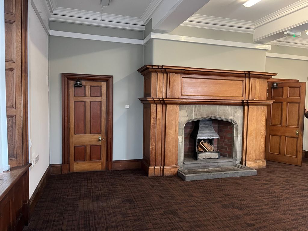 Property photo 3 of 6 Suite G.4