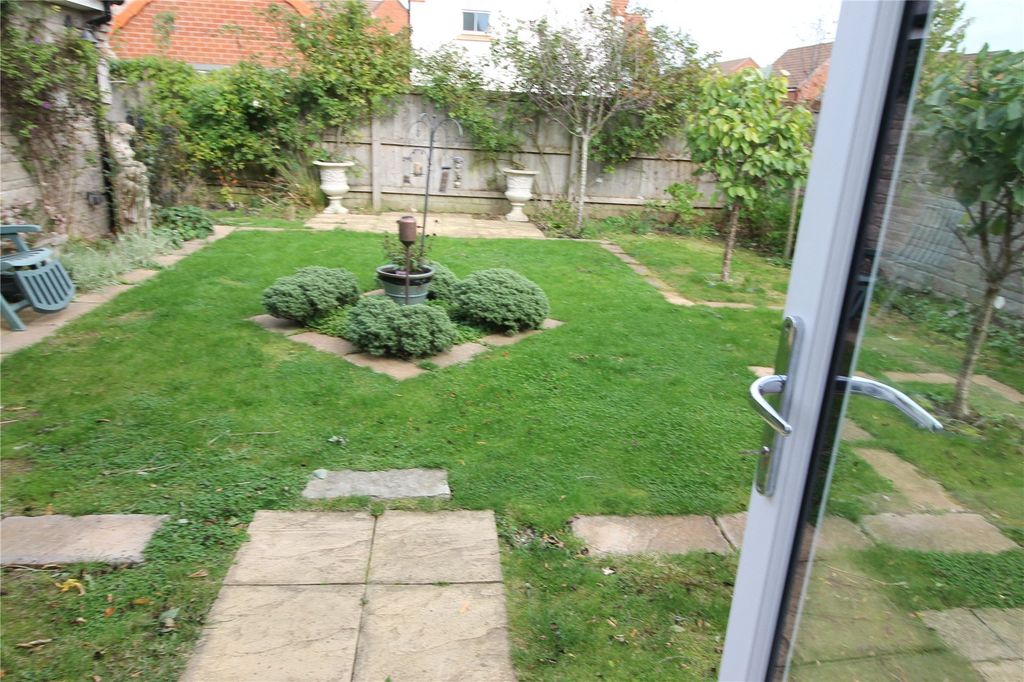 Property photo 3 of 13 Picture No. 19