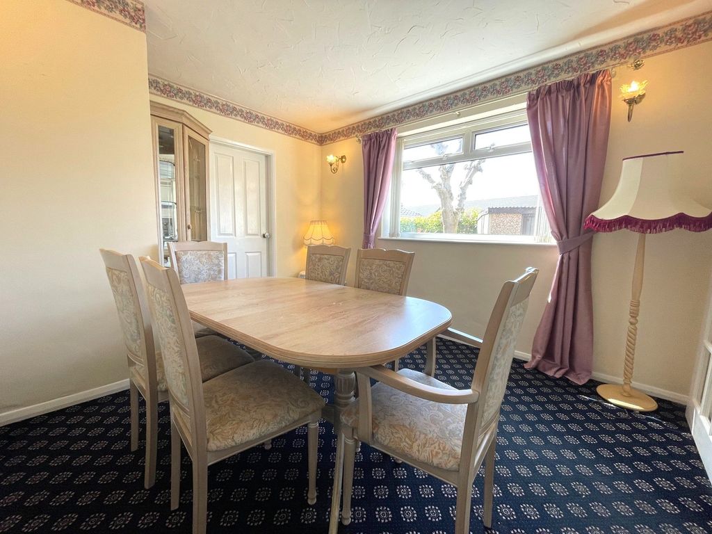 Property photo 3 of 25 Photograph 3